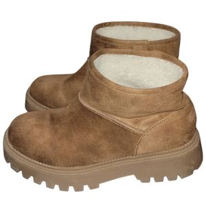 🍒 DV Dolce Vita Faux Suede Sherpa Lined Boots Tan Ankle Cozy Winter Sz 9.5